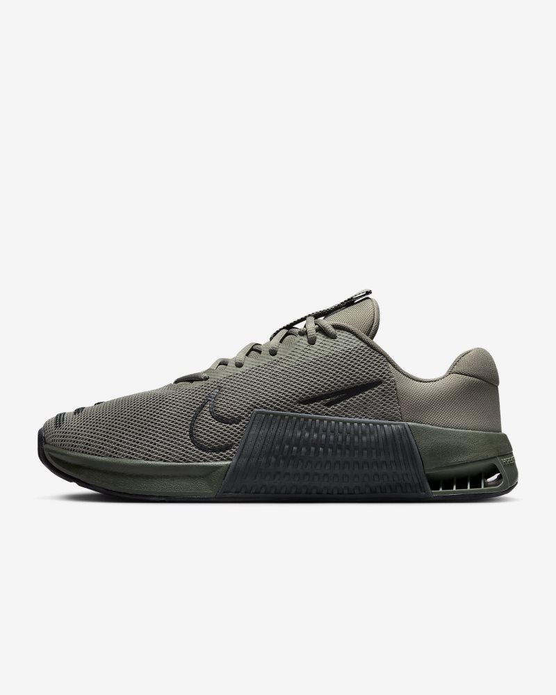 Nike Metcon 9 Light Army/Cargo Khaki/Sequoia/Schwarz