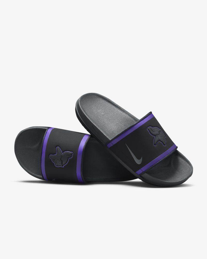 Nike Offcourt (NFL Minnesota Vikings) Schwarz/Court Purple/UniversityGold/Anthrazit