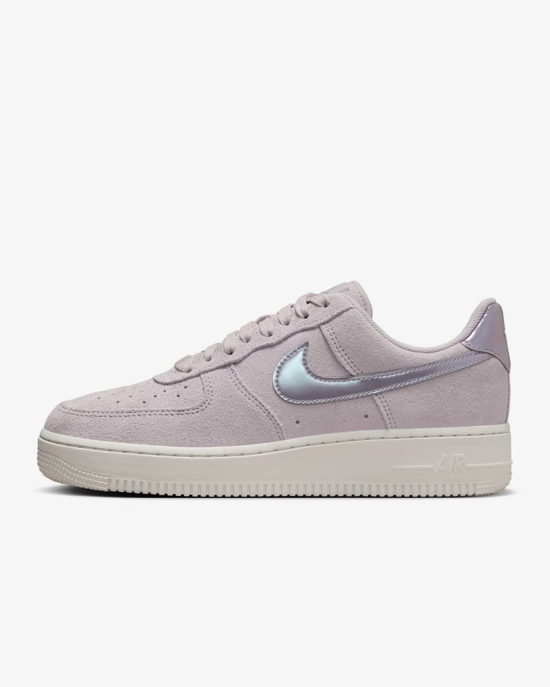 Nike Air Force 1 '07 SE Platinviolett/Gipfelweiß/Hellviolettes Erz