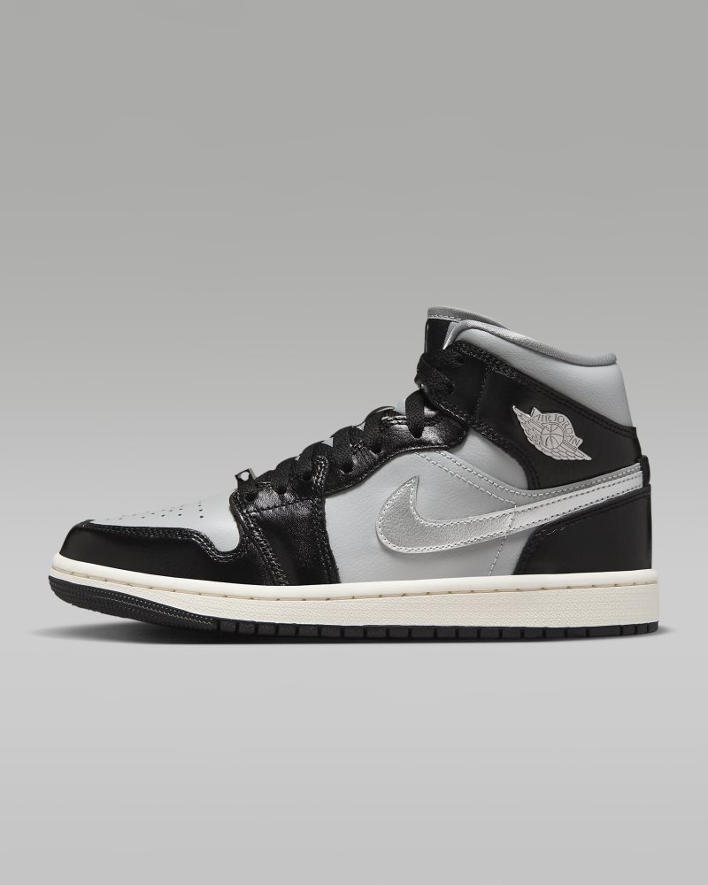 Air Jordan 1 Mid SE Schwarz/Light Smoke Grey/Sail/Metallic Silver