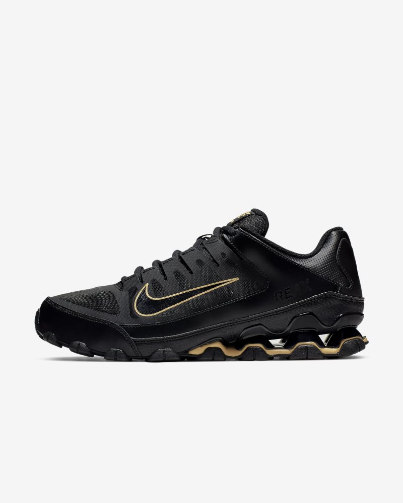 Nike Reax 8 TR Schwarz/Schwarz/Metallic Gold