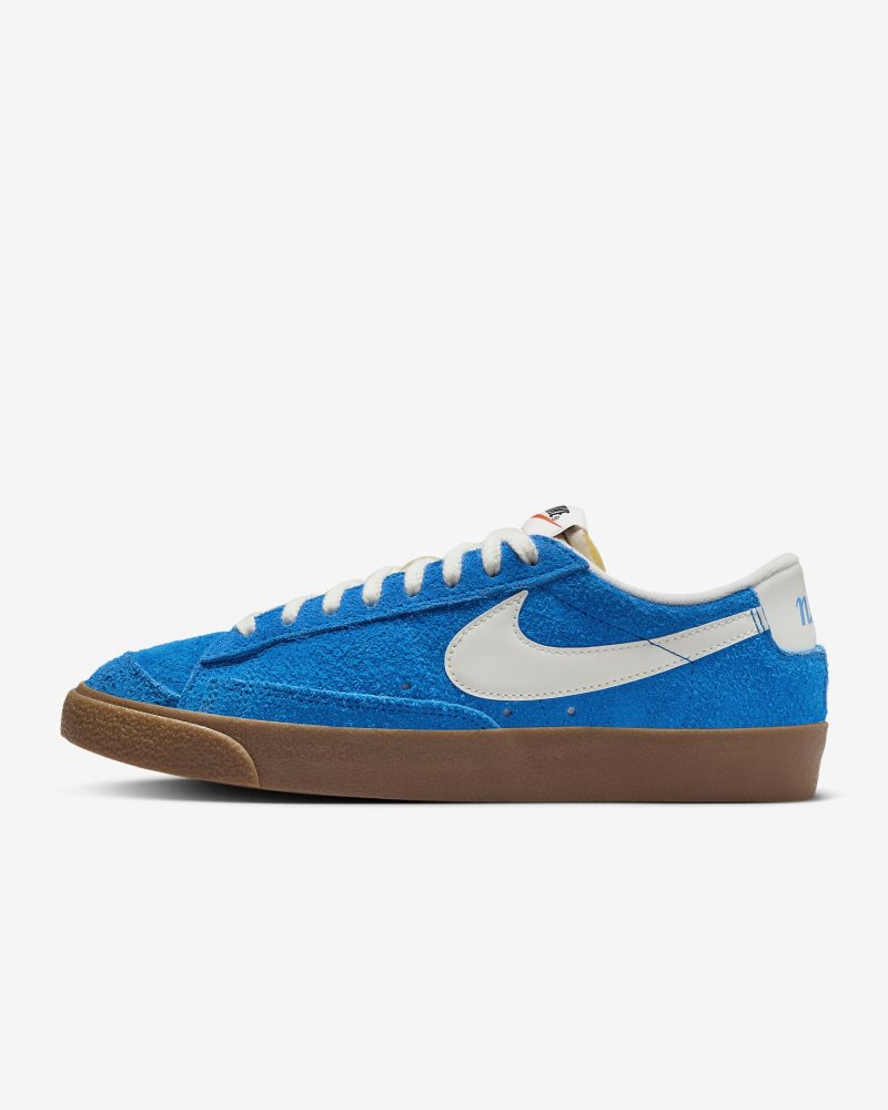 Nike Blazer Low '77 Vintage Fotoblau/Gummi Mittelbraun/Schwarz/Segel