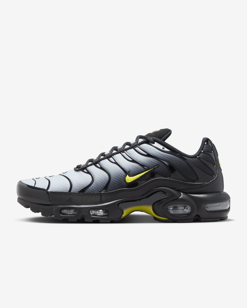 Nike Air Max Plus Schwarz/Wolf Grey/Opti Yellow