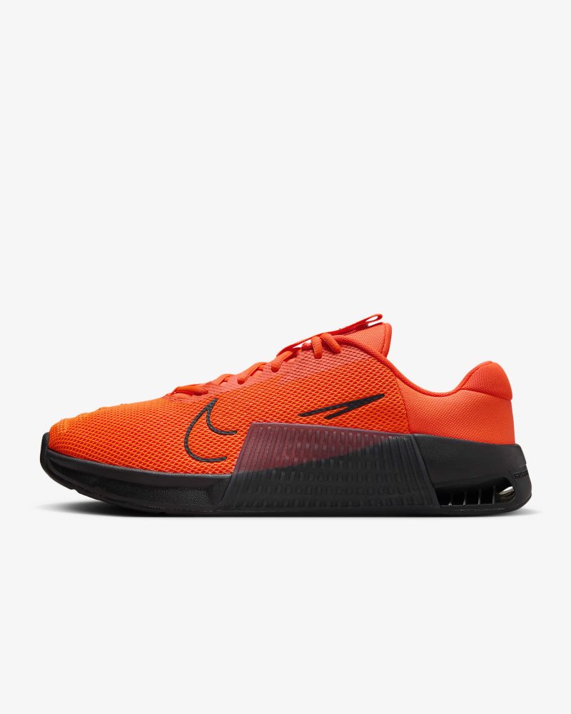 Nike Metcon 9 Hyper Purpurrot/Hyper Orange/Schwarz