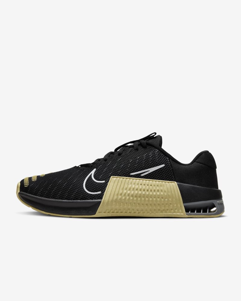 Nike Metcon 9 Schwarz/Vegas Gold/Rauchgrau/Weiß