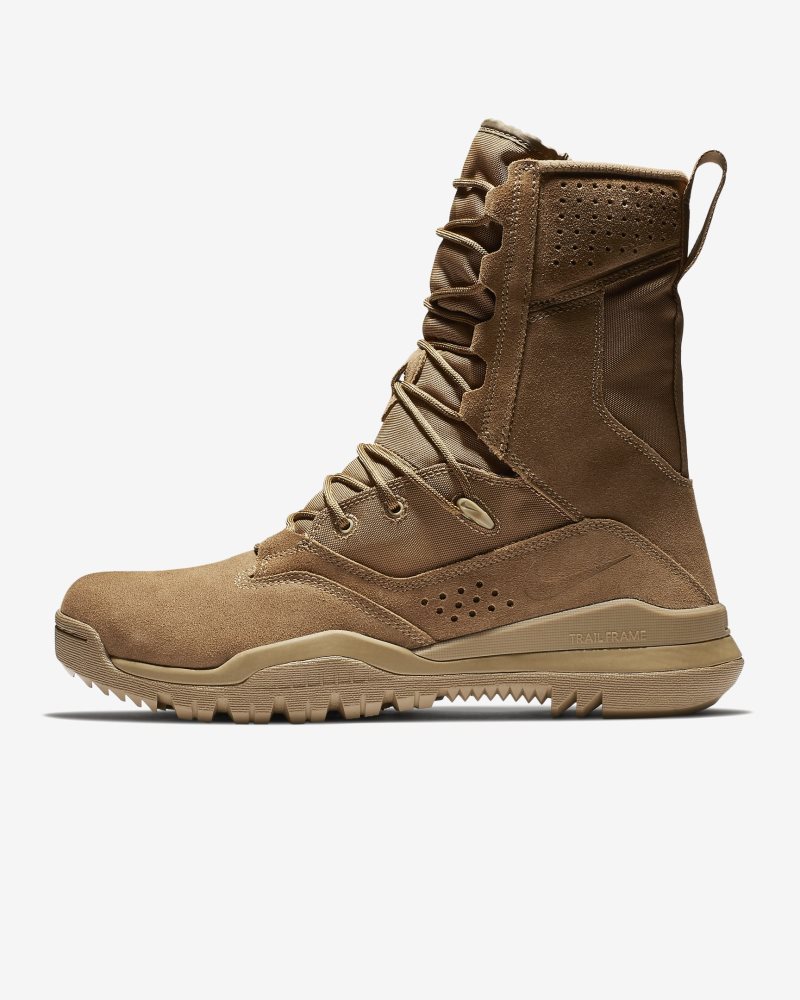 Nike SFB Field 2 8" Leder Coyote/Coyote