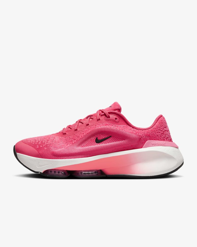 Nike Versair Aster Pink/Schwarz/Segel/Hot Punch