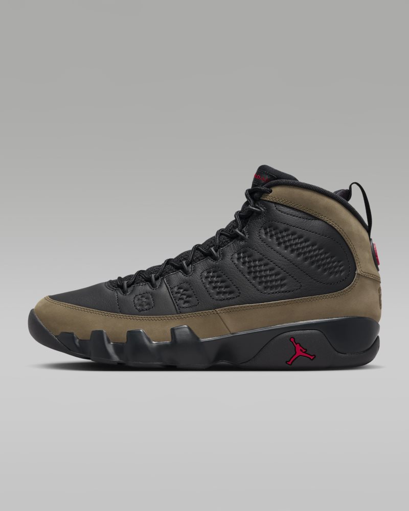 Air Jordan 9 Retro „Olive" Schwarz/Light Olive/True Red