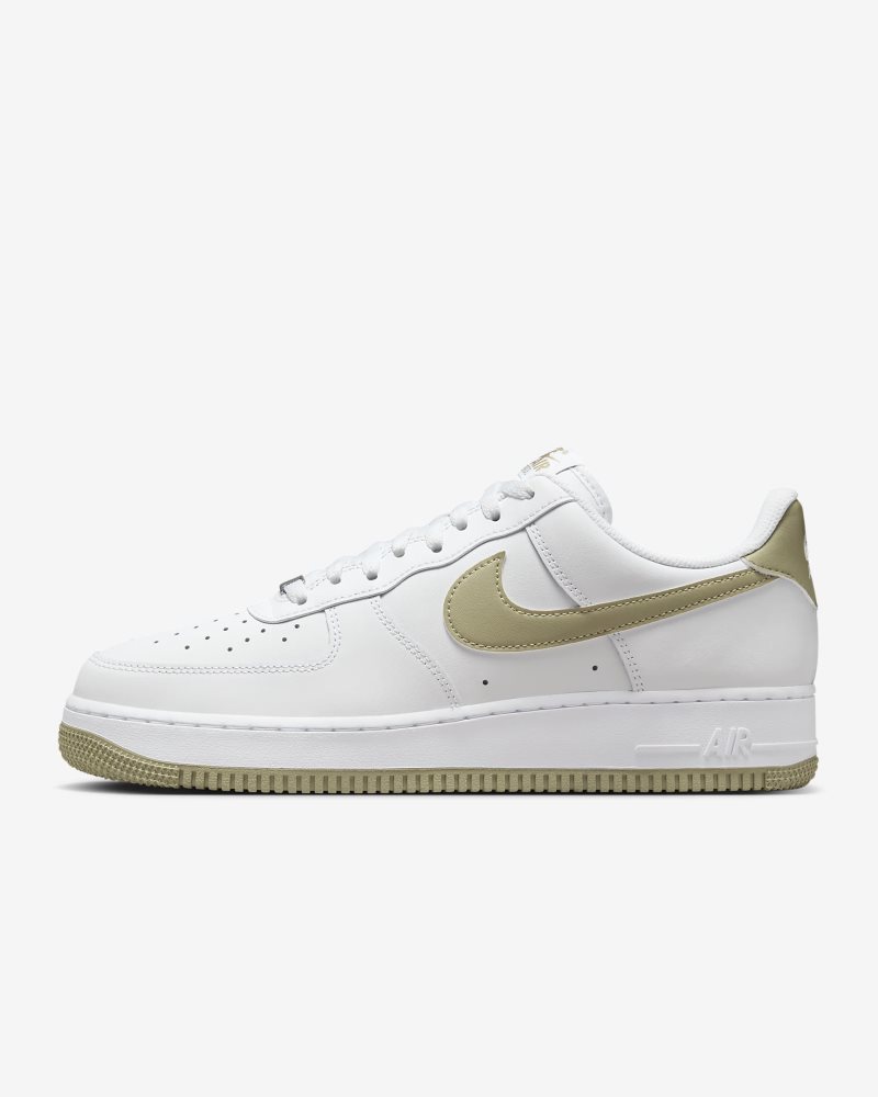 Nike Air Force 1 07 Weiß/Neutral Olive